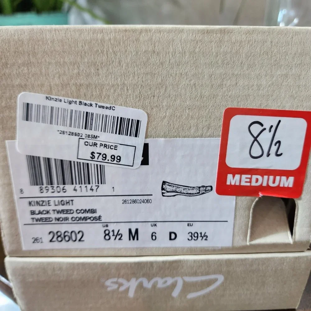 Like New Clarks Black Tweed Combo Slip-On Flats - Picture 10 of 10